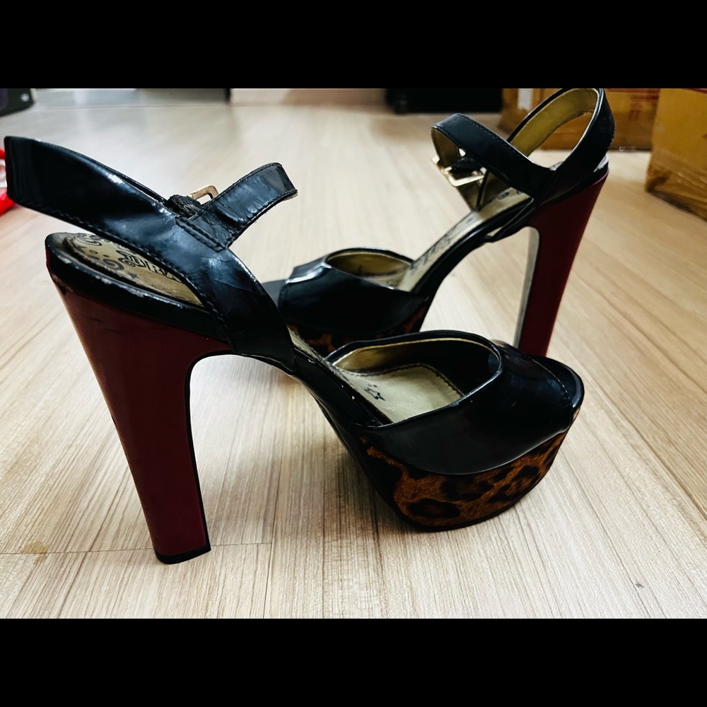 Brash Peep Toe Platform Block Heels Sandals - Picture 12 of 15